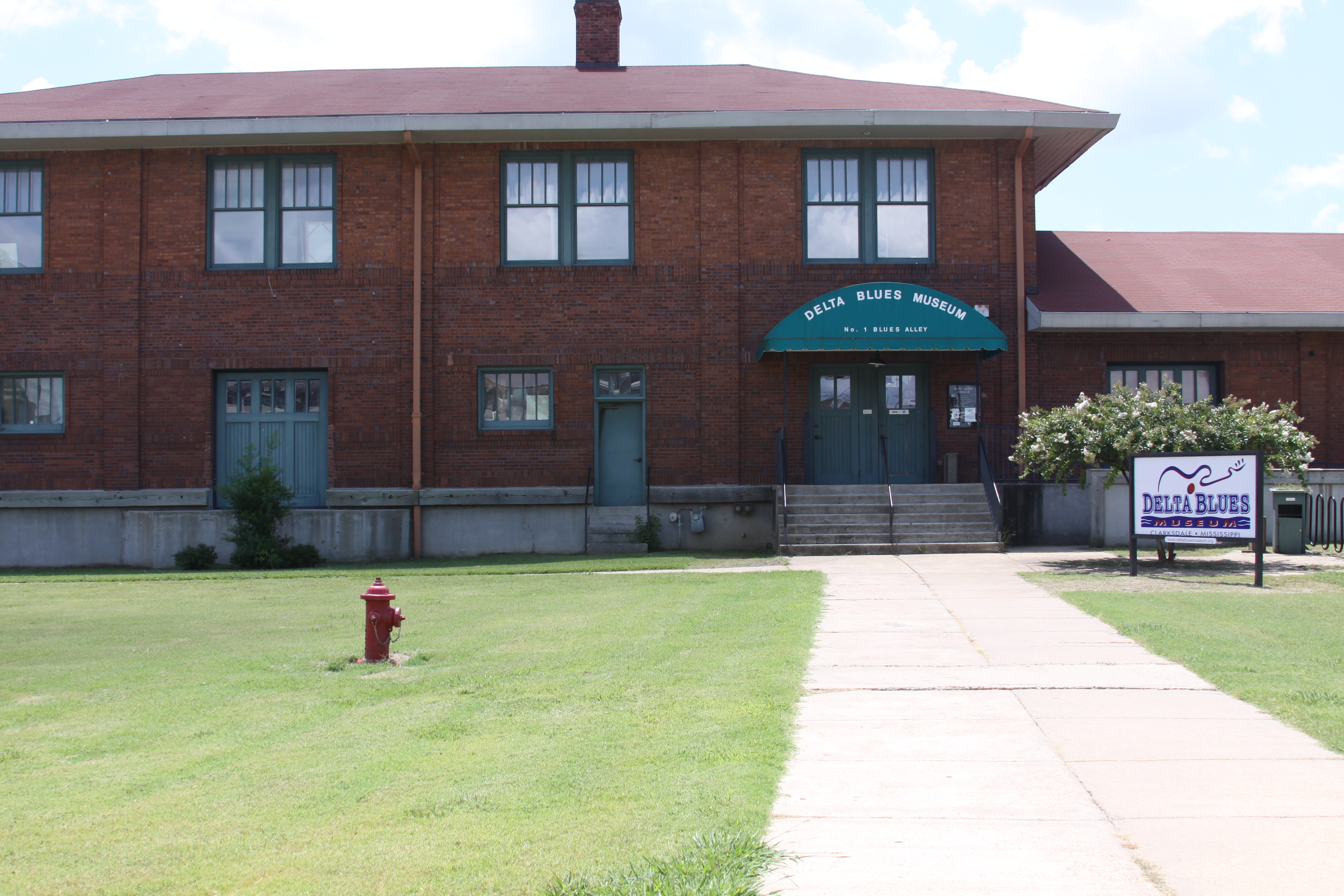 Fachada do Delta Blues Museum em Clarksdale